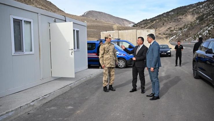 Vali Çiftçi’ye yol kontrol noktası bilgilendirmesi!