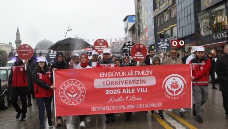 Aile yılı kortej yürüyüşü yağmura rağmen gerçekleşti!