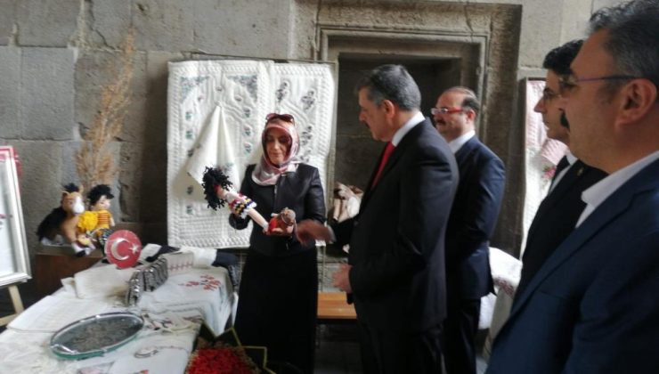 Çifte Minareli Medrese’de “Öğrenme Şenliği” sergisi açıldı!