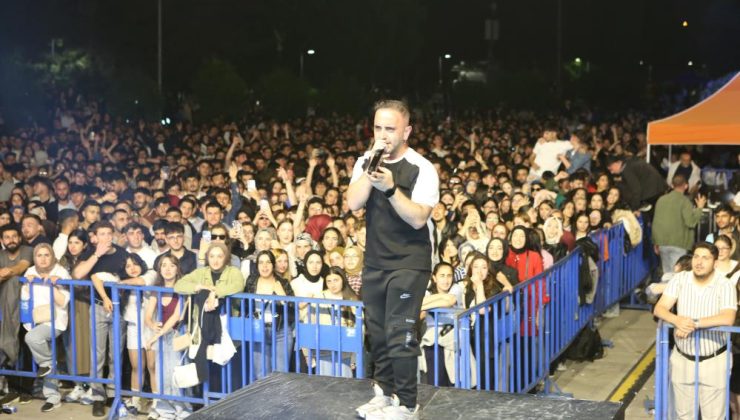 Atatürk Üniversitesi’nde bahar şenliği büyük bir coşkuyla tamamlandı!