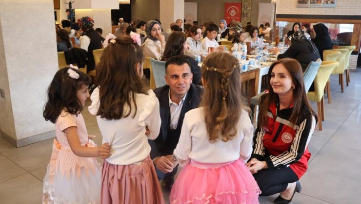 Ailemle bir sofrada, 2025 aile yılına anlamlı dokunuş!