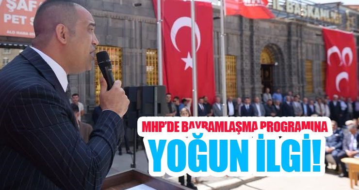 MHP’de bayramlaşma programına yoğun ilgi!