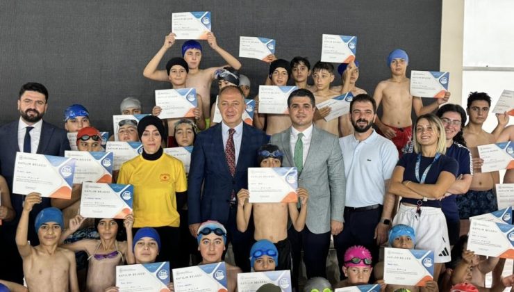 Onlar artık sertifikalı yüzücü!..