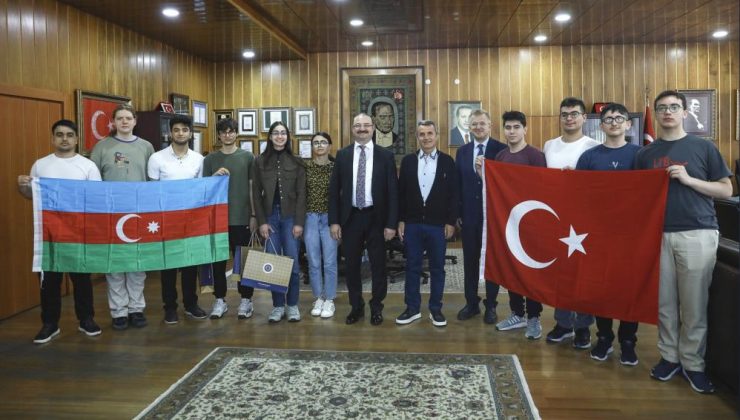 Kimya Olimpiyatlarına Atatürk Üniversitesinde hazırlanan Kimya Türk Milli Takımından büyük başarı!..