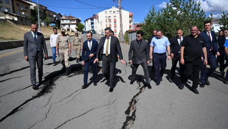 İspir’de yaşanan heyelan sonrası AFAD İl koordinasyon kurulu bölgede incelemelerde bulunuldu bir dizi karar aldı…