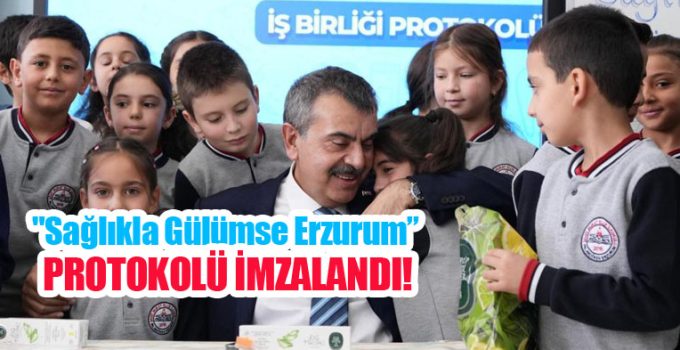Milli Eğitim Bakanı Tekin, çocukların ip çekme yarışına katıldı, onlarla yakan top oynadı…