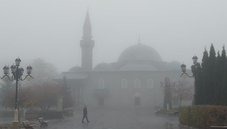 Erzurum güne sisle uyandı!