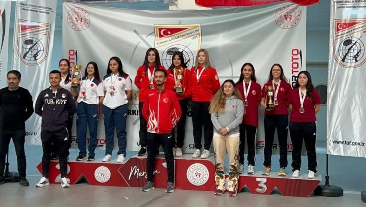 Erzurum ETÜ Atıcılık takımı Mersin’de birinci oldu…