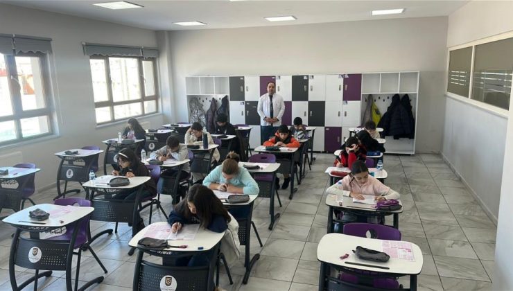 ETÜ’nün dijital çözümler geliştirdiği “Smart Tourism” projesinde geliştirme toplantısı İtalya’da yapıldı…