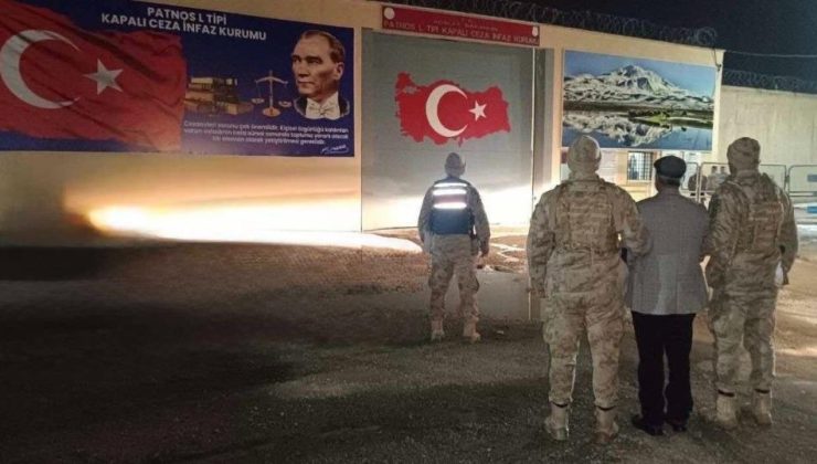 Aranan şahıslar Jandarmadan kaçamadı…