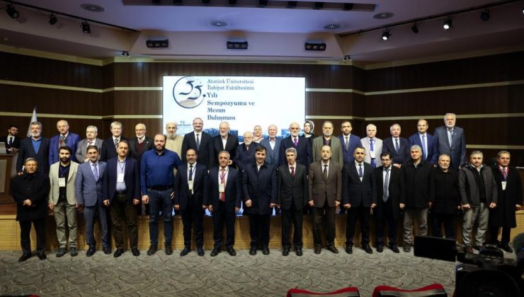 İlahiyat Fakültesinin 55. kuruluş yılı sempozyumu ve mezun buluşması gerçekleştirildi…