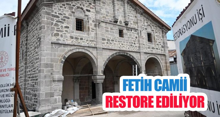 Fetih Camii restore ediliyor