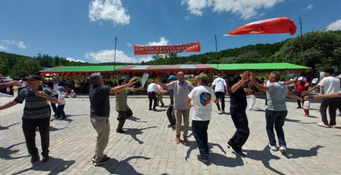 Koşapınar geleneksel yaz festivalinde buluştu…