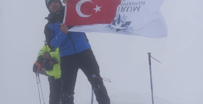 ETÜ bayrağı zirvede..