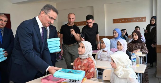TÜGVA’nın Yaz Okulu Programları dolu dolu geçiyor…