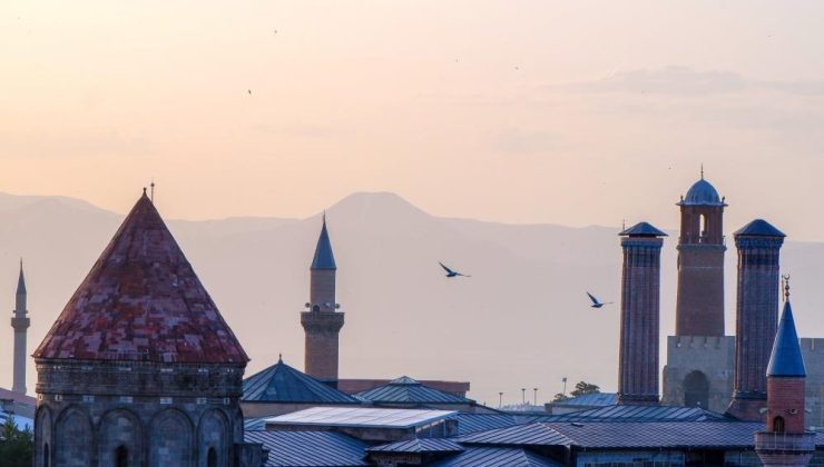 Erzurum’da 903 taşınmaz kültür varlığı bulunuyor..