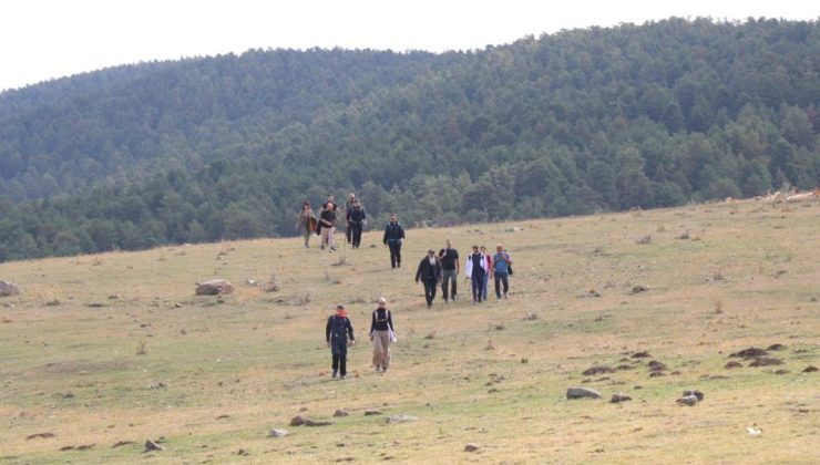 Üç ilin kesiştiği noktada muhteşem rota: Bulutların altında 15 kilometrelik yolculuk..