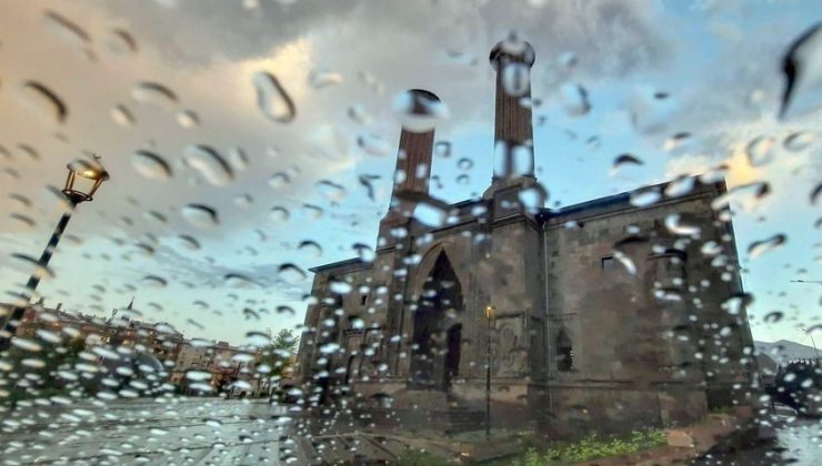 Meteorolojiden Erzurum’un 8 ilçesi için ‘Sarı kodlu’ kuvvetli yağış uyarısı: Sel ve su baskınlarına dikkat..