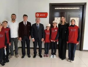 Öğrencilerden İl Müftüsü Çapçı’ya anlamlı ziyaret…