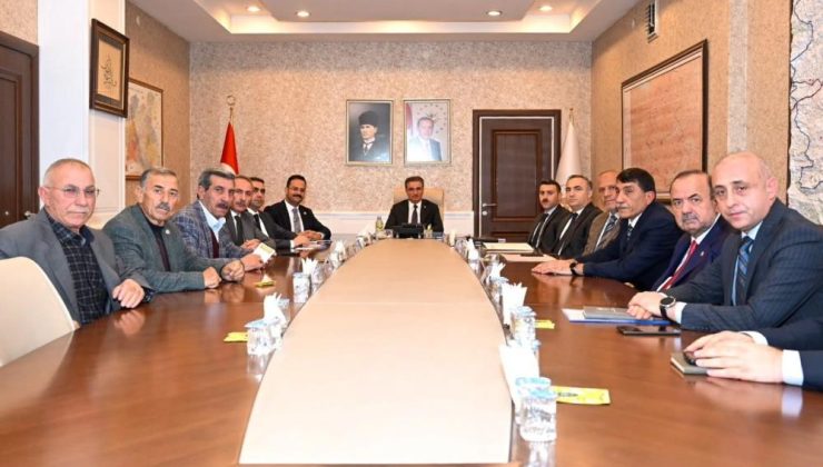 Vali Aydın Baruş Başkanlığında ‘Hayvan Pazarı’ Toplantısı..