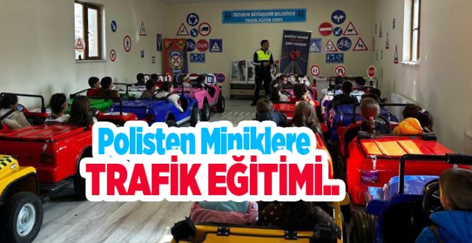Polisten miniklere trafik eğitimi..