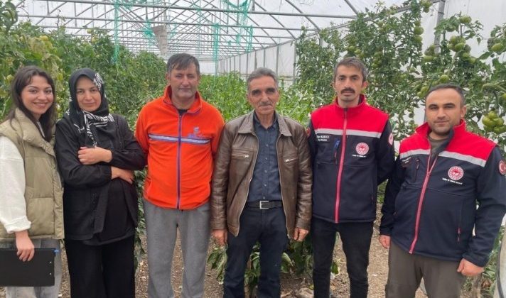 Çiftçilere “Cuma Buluşması” bilgilendirmesi..