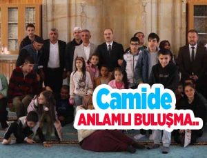 Camide anlamlı buluşma..